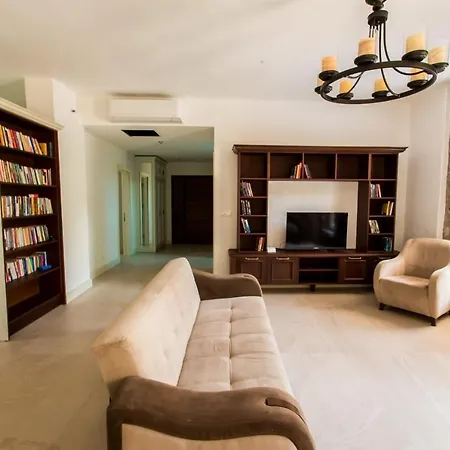 Villa Yaba *